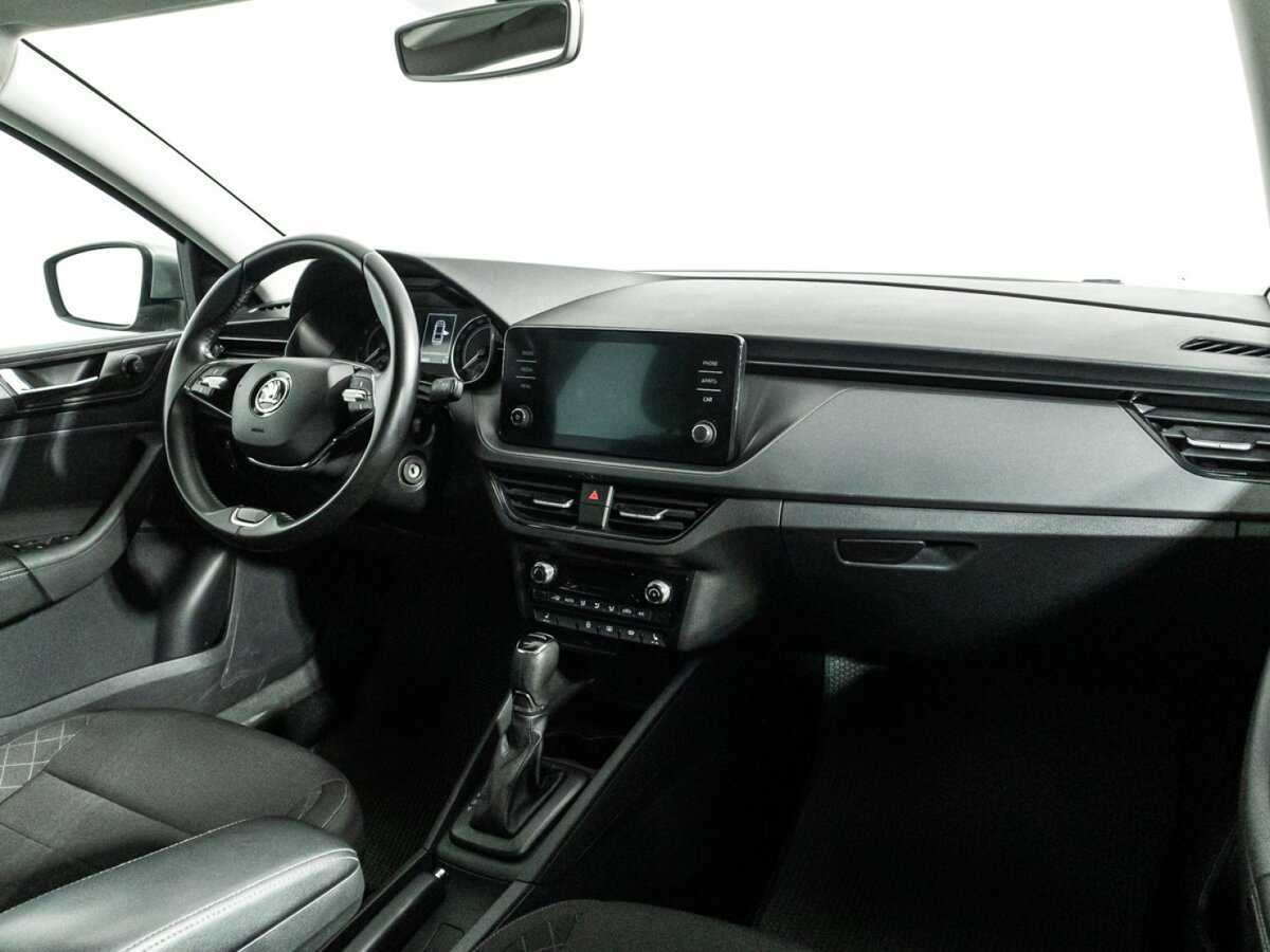 Skoda Rapid с пробегом — 2020 год. Фото: #8