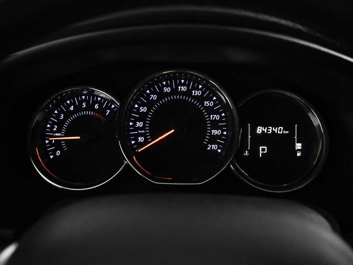 Renault Sandero с пробегом — 2019 год. Фото: #14