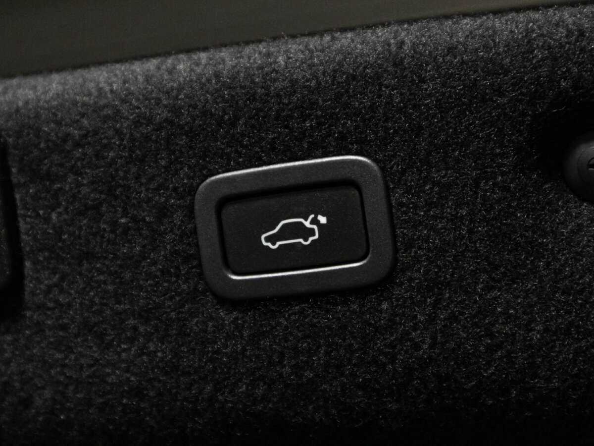 Jaguar XF с пробегом — 2016 год. Фото: #15