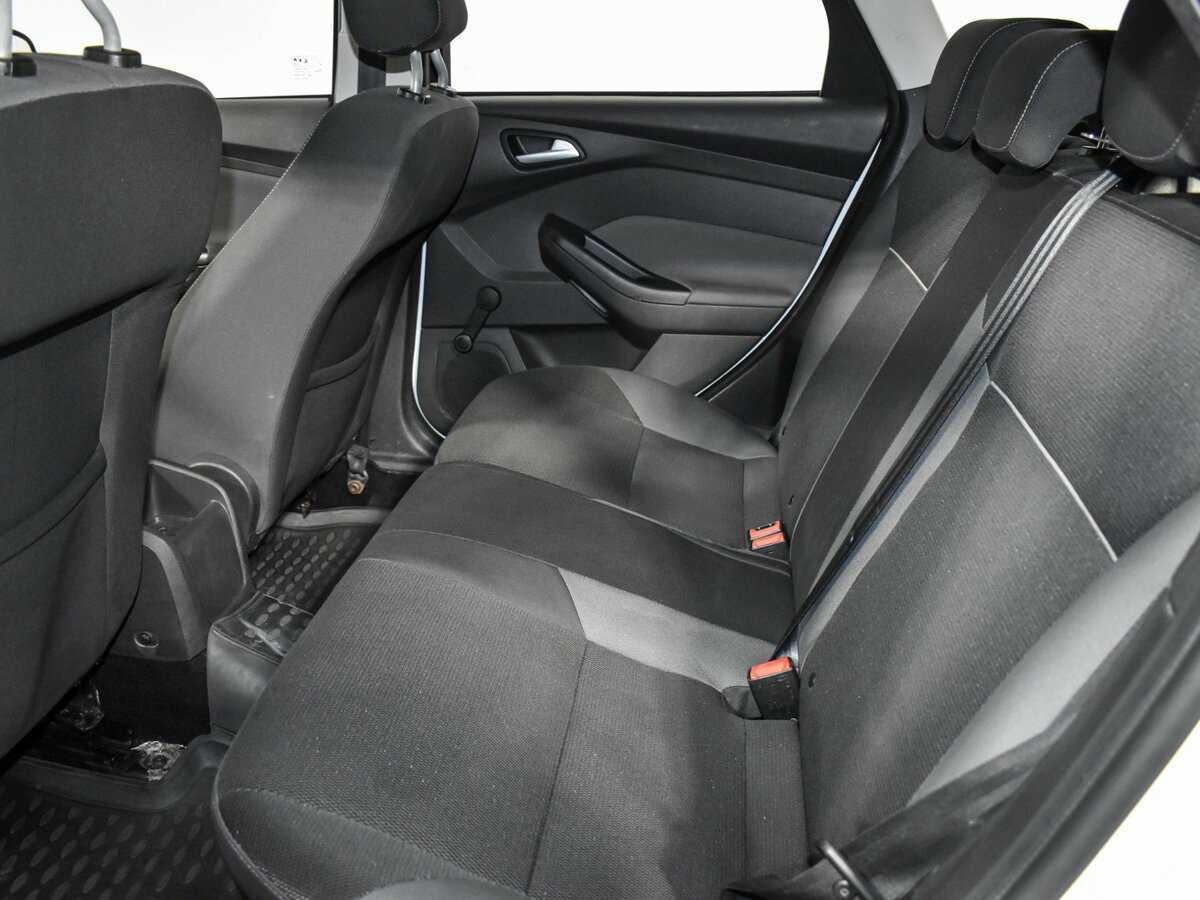 Ford Focus с пробегом — 2015 год. Фото: #9