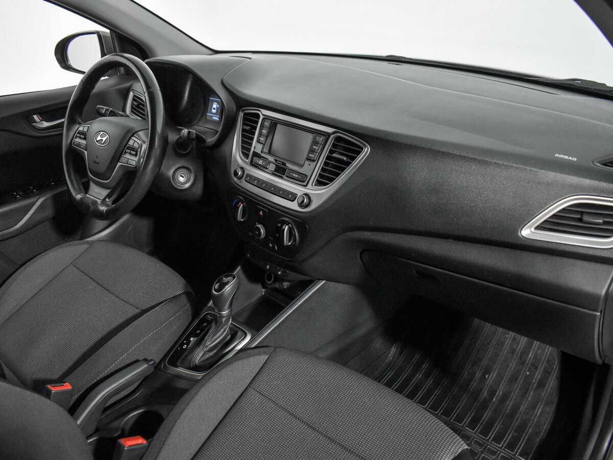 Hyundai Solaris с пробегом — 2019 год. Фото: #14