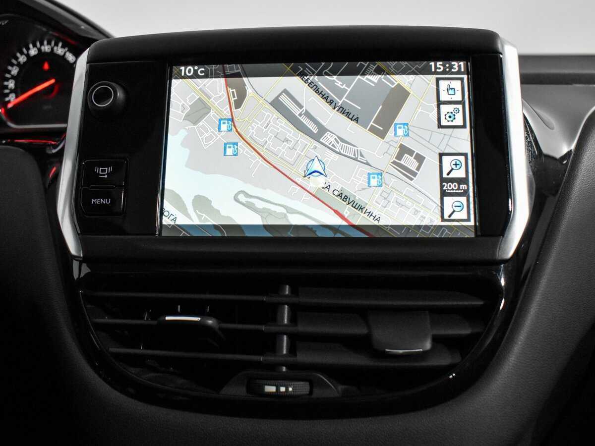 Peugeot 208 с пробегом — 2014 год. Фото: #19