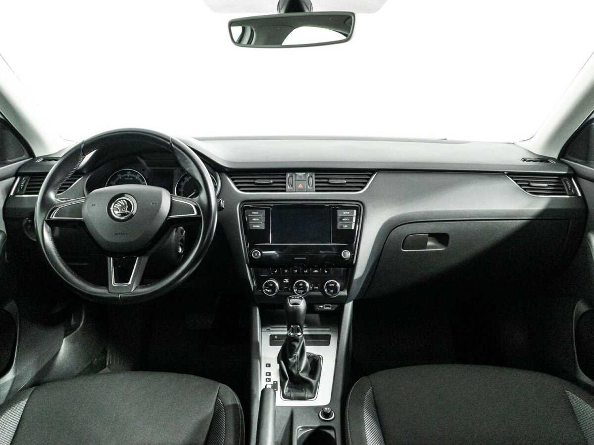 Skoda Octavia с пробегом — 2020 год. Фото: #12