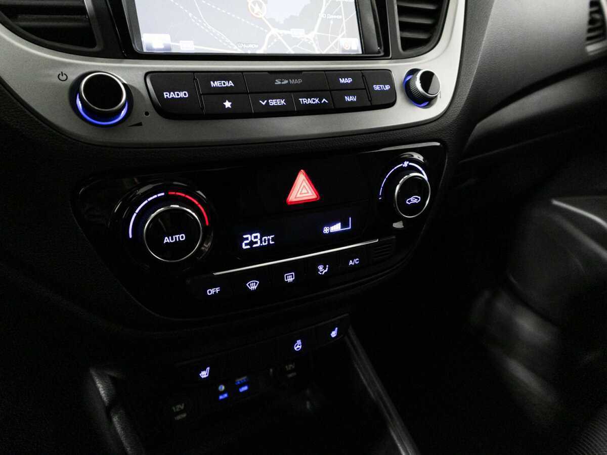 Hyundai Solaris с пробегом — 2017 год. Фото: #16