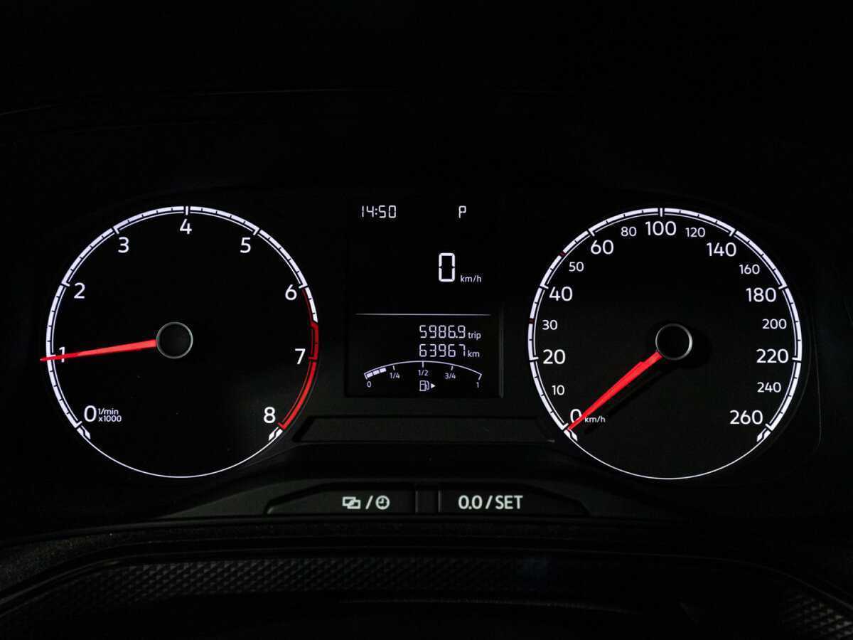 Volkswagen Polo с пробегом — 2020 год. Фото: #11