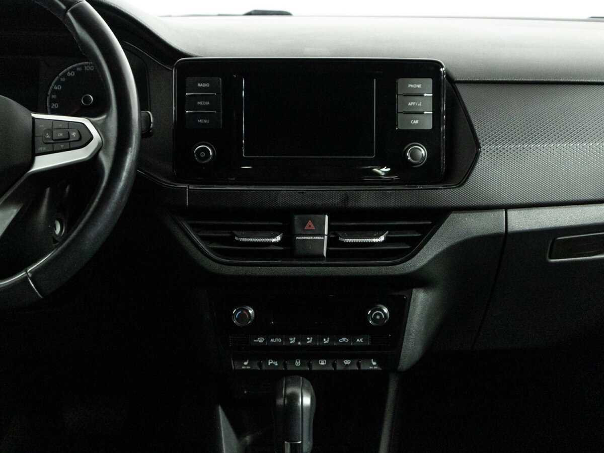 Volkswagen Polo с пробегом — 2020 год. Фото: #13