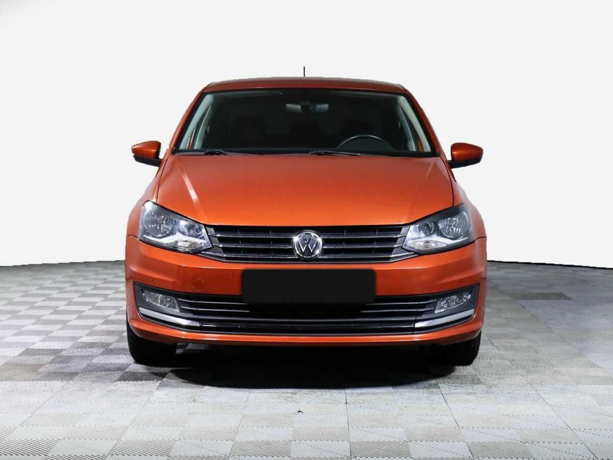 Volkswagen Polo с пробегом — 2018 год. Фото: #1