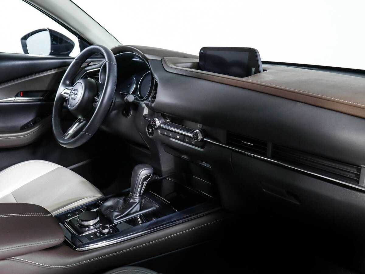 Mazda CX-30 с пробегом — 2020 год. Фото: #5