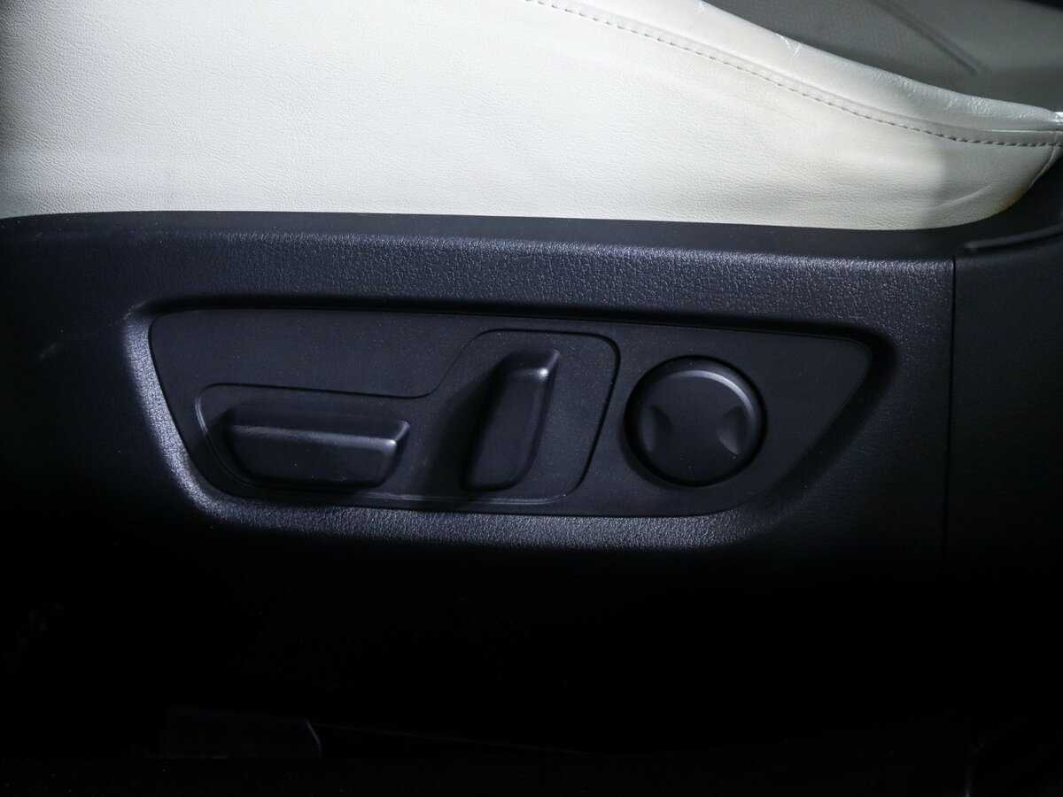 Mazda CX-30 с пробегом — 2020 год. Фото: #15