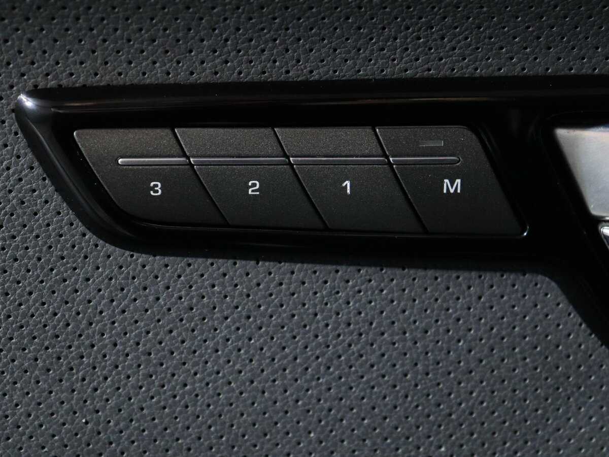 Land Rover Range Rover Evoque с пробегом — 2012 год. Фото: #13