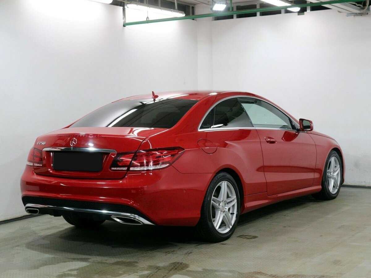 Mercedes-Benz E-Класс с пробегом — 2013 год. Фото: #1