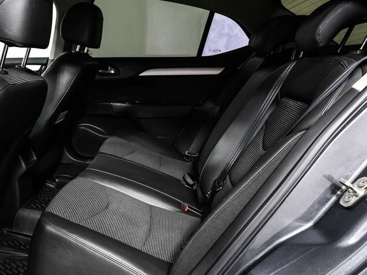 Citroen C4 с пробегом — 2016 год. Фото: #12