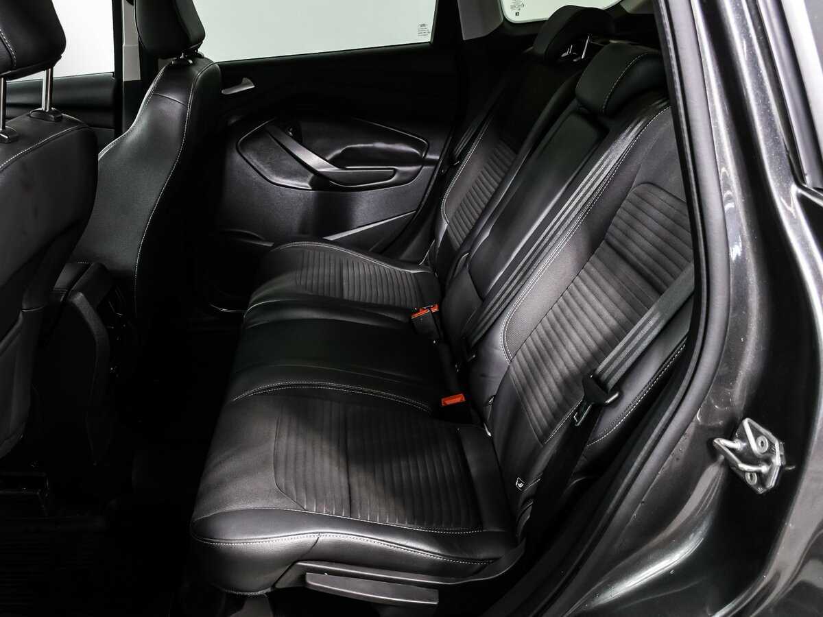 Ford Kuga с пробегом — 2017 год. Фото: #12