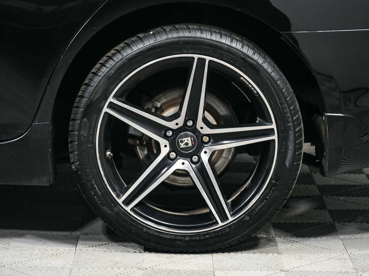 Infiniti Q70 с пробегом — 2016 год. Фото: #11