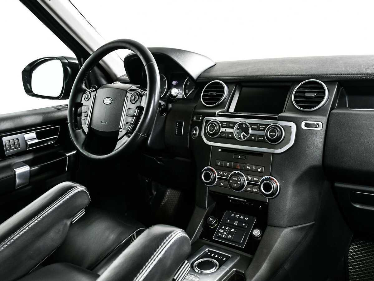 Land Rover Discovery с пробегом — 2015 год. Фото: #8
