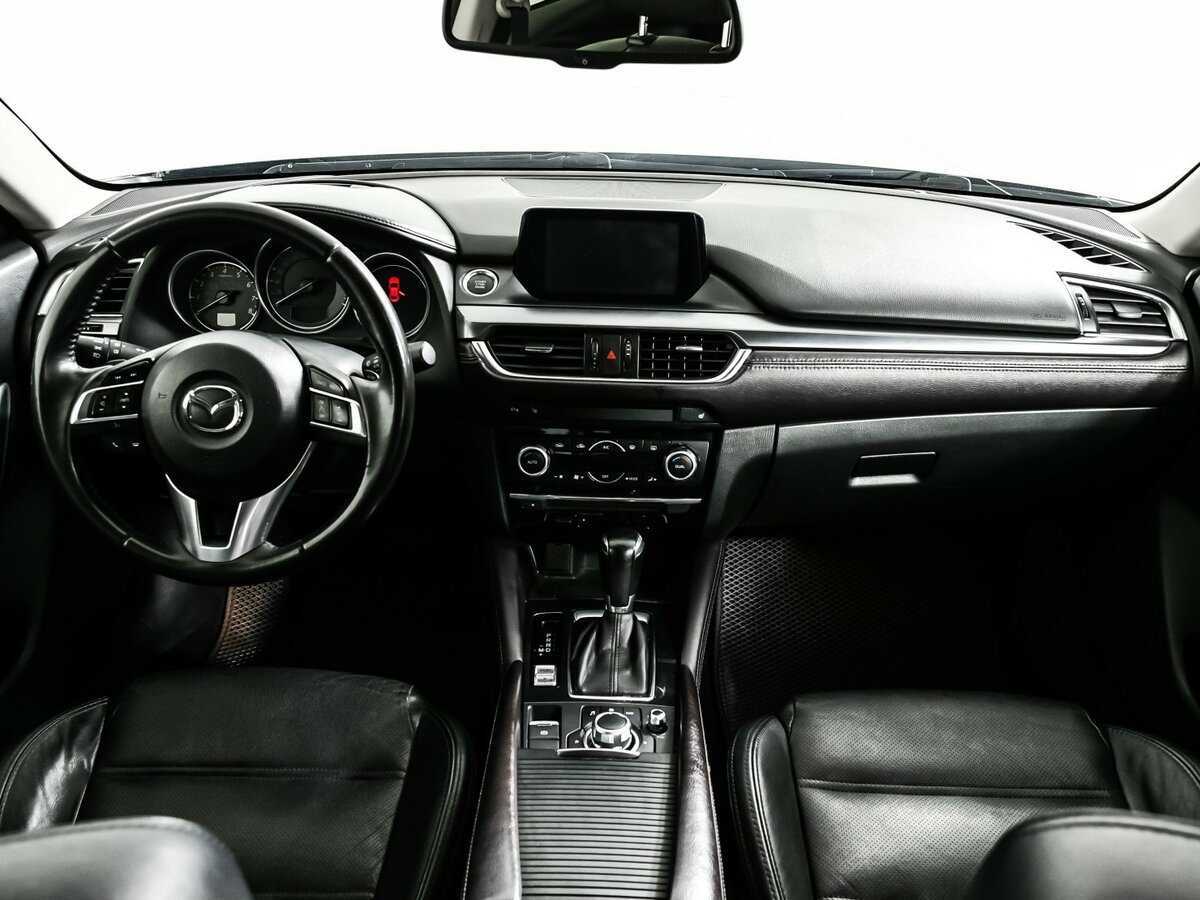 Mazda 6 с пробегом — 2015 год. Фото: #10