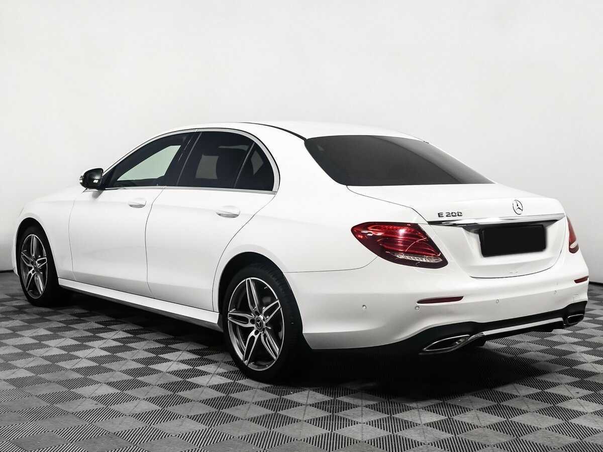 Mercedes-Benz E-Класс с пробегом — 2018 год. Фото: #6