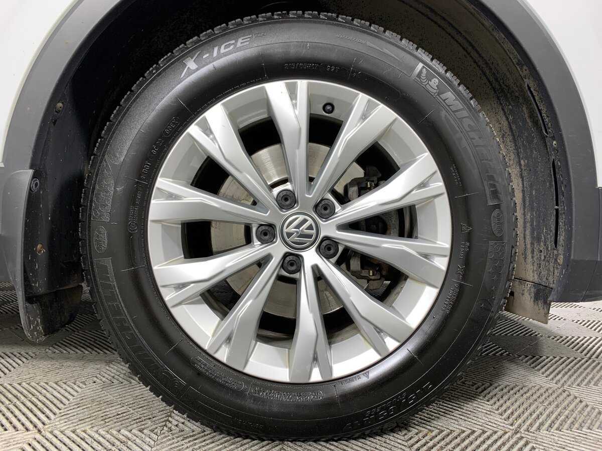 Volkswagen Tiguan с пробегом — 2018 год. Фото: #8