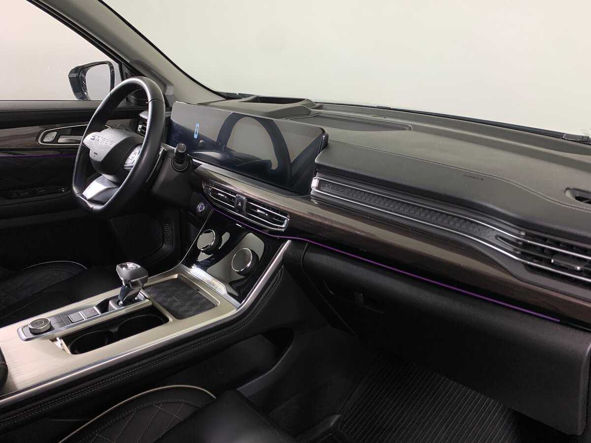 EXEED VX с пробегом — 2022 год. Фото: #13