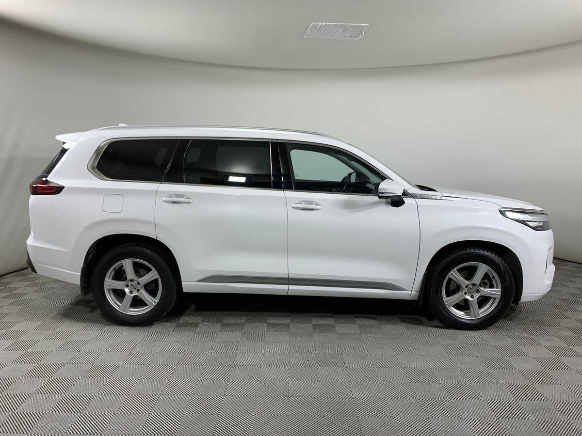 EXEED VX с пробегом — 2022 год. Фото: #3