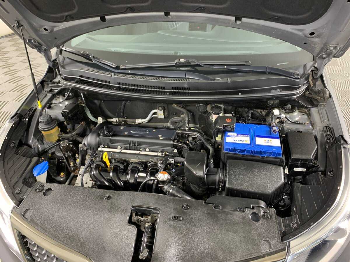 Kia Rio с пробегом — 2015 год. Фото: #10