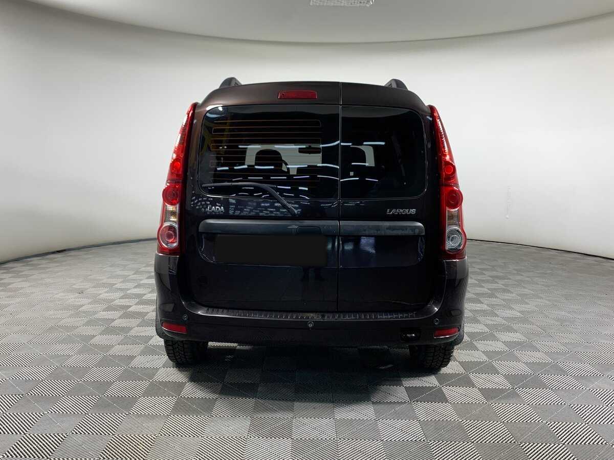 Lada (ВАЗ) Largus с пробегом — 2015 год. Фото: #5