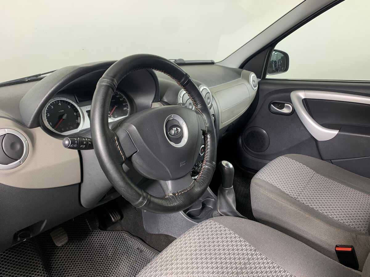 Lada (ВАЗ) Largus с пробегом — 2015 год. Фото: #11