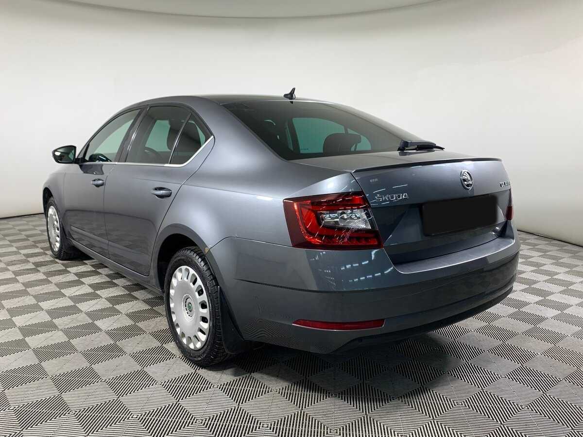 Skoda Octavia с пробегом — 2018 год. Фото: #6