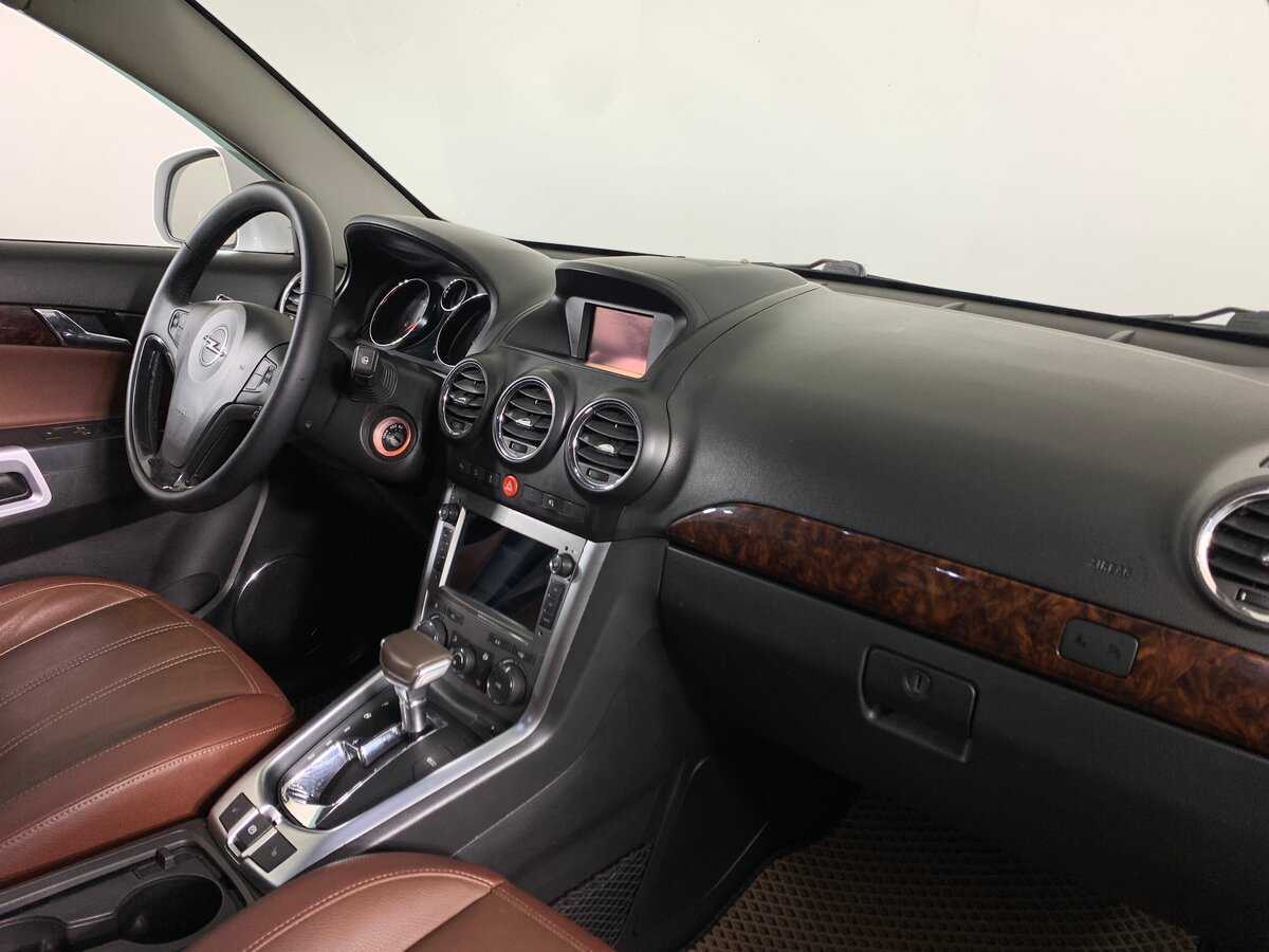 Opel Antara с пробегом — 2014 год. Фото: #13