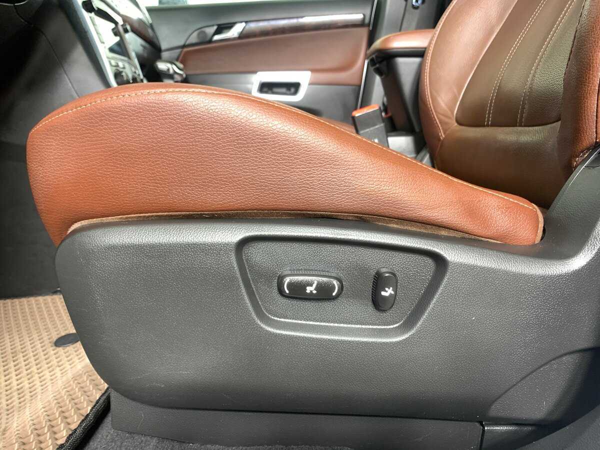 Opel Antara с пробегом — 2014 год. Фото: #16