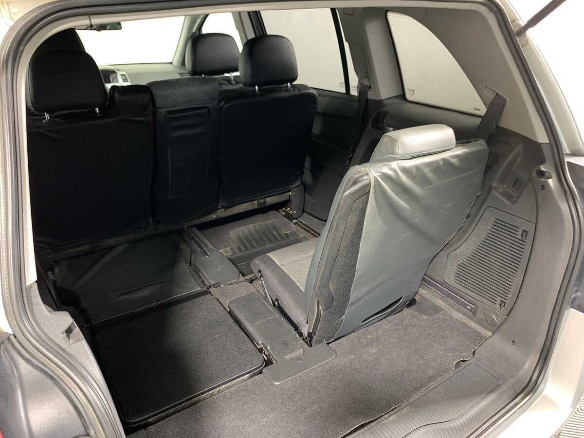 Opel Zafira с пробегом — 2012 год. Фото: #18