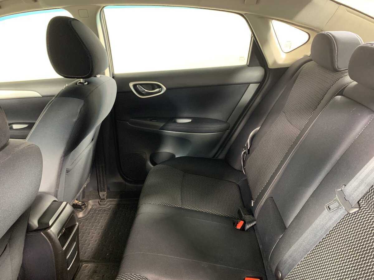 Nissan Sentra с пробегом — 2014 год. Фото: #18