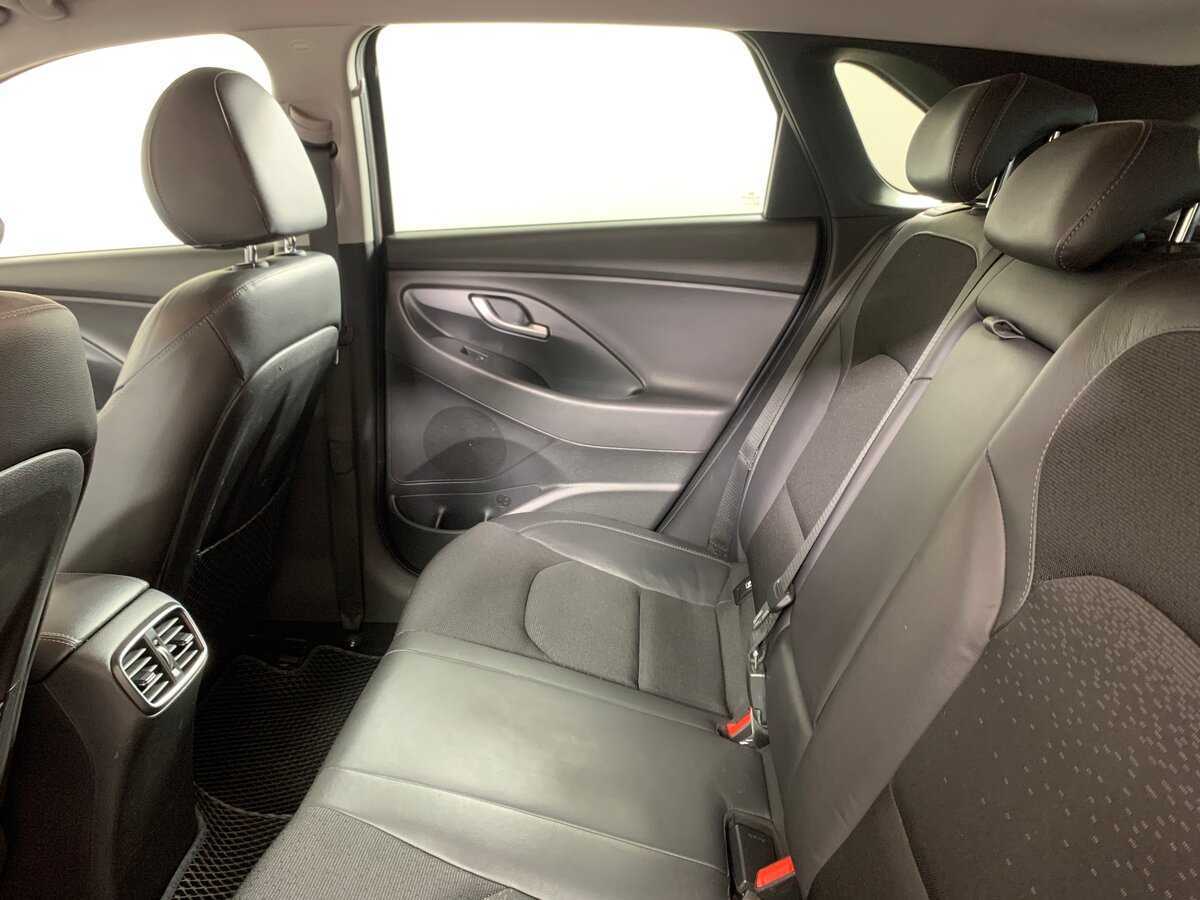 Hyundai i30 с пробегом — 2017 год. Фото: #18