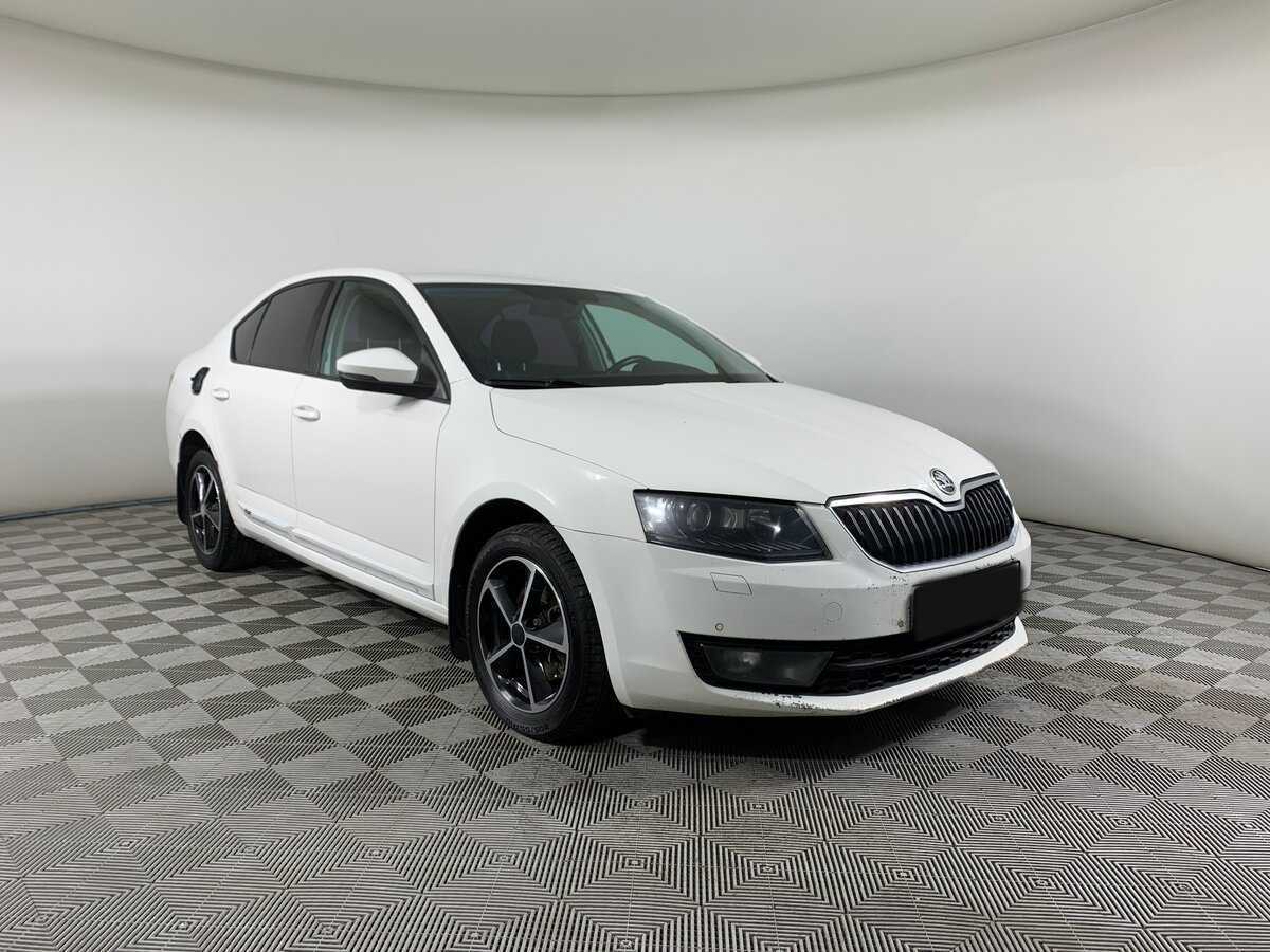 Skoda Octavia с пробегом — 2015 год. Фото: #2