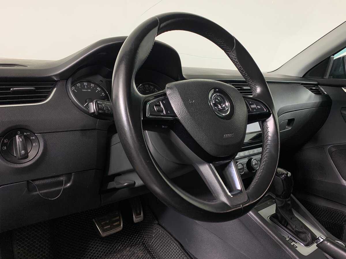 Skoda Octavia с пробегом — 2017 год. Фото: #11