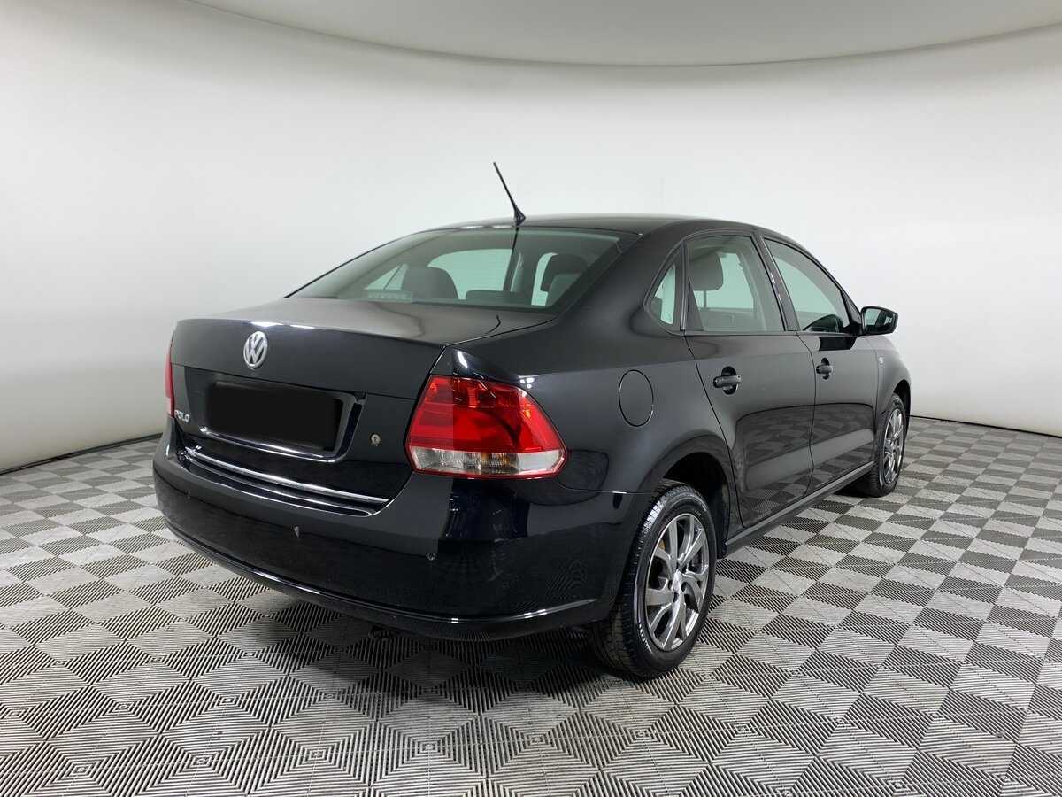 Volkswagen Polo с пробегом — 2013 год. Фото: #4