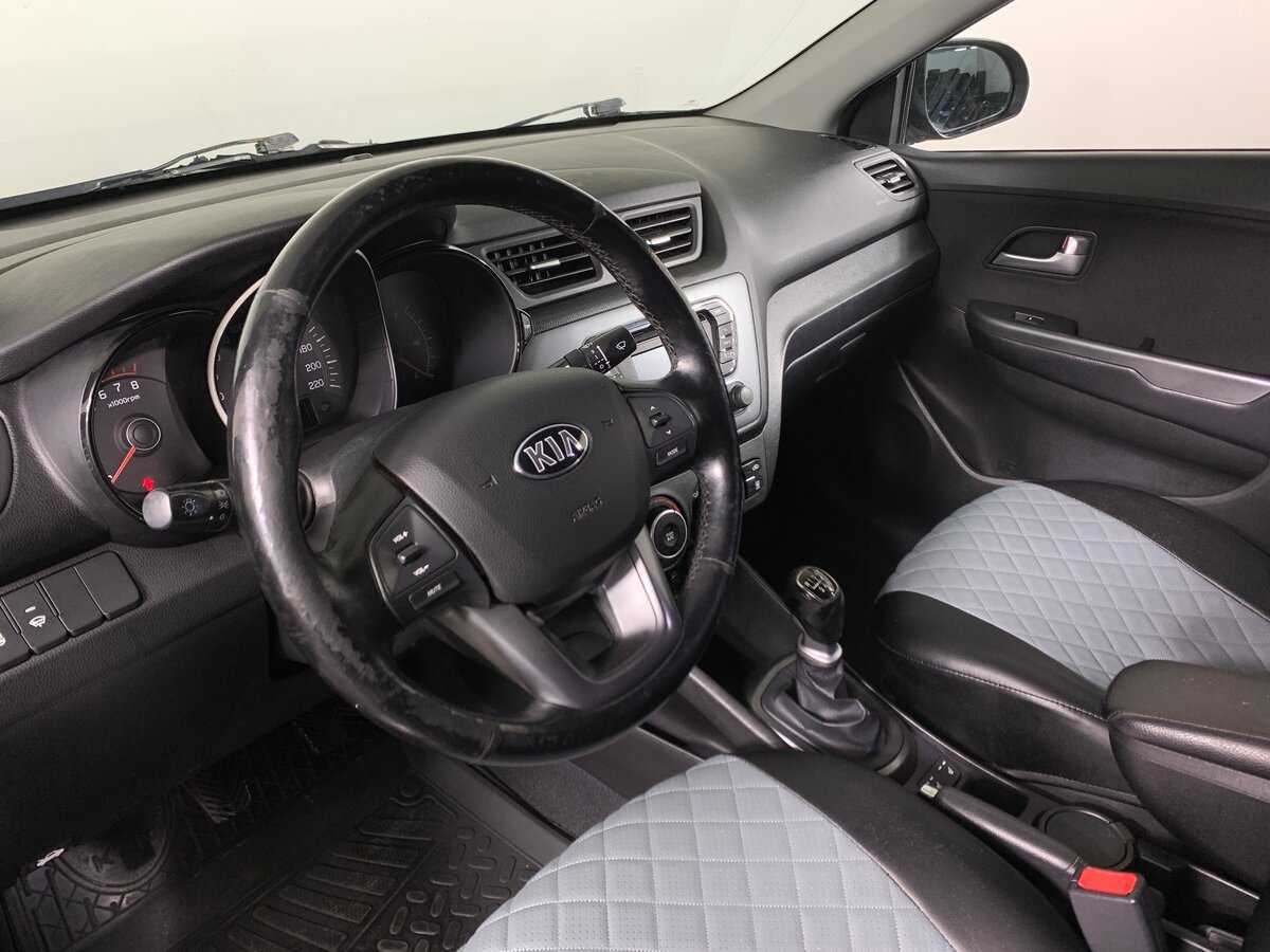 Kia Rio с пробегом — 2014 год. Фото: #8