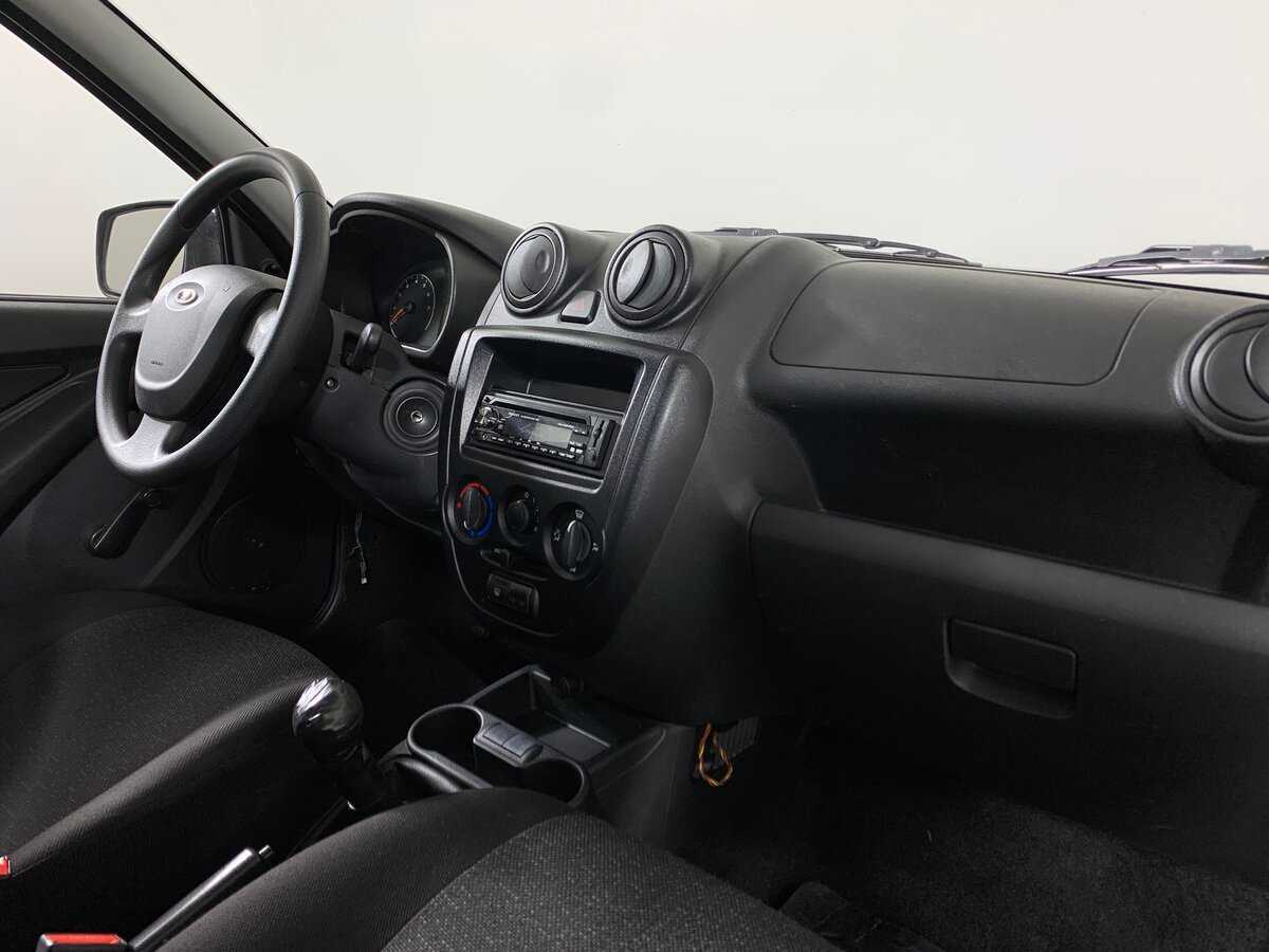 Lada (ВАЗ) Granta с пробегом — 2013 год. Фото: #13