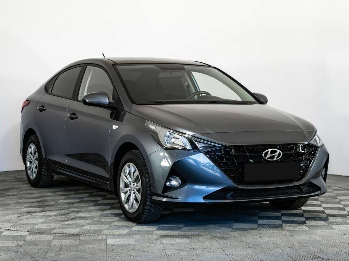 Hyundai Solaris с пробегом — 2022 год. Фото: #2