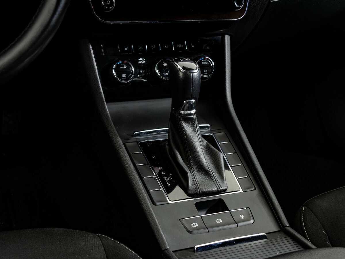 Skoda Superb с пробегом — 2018 год. Фото: #11