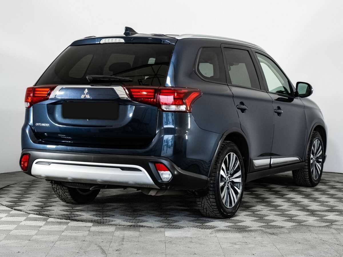 Mitsubishi Outlander с пробегом — 2020 год. Фото: #3