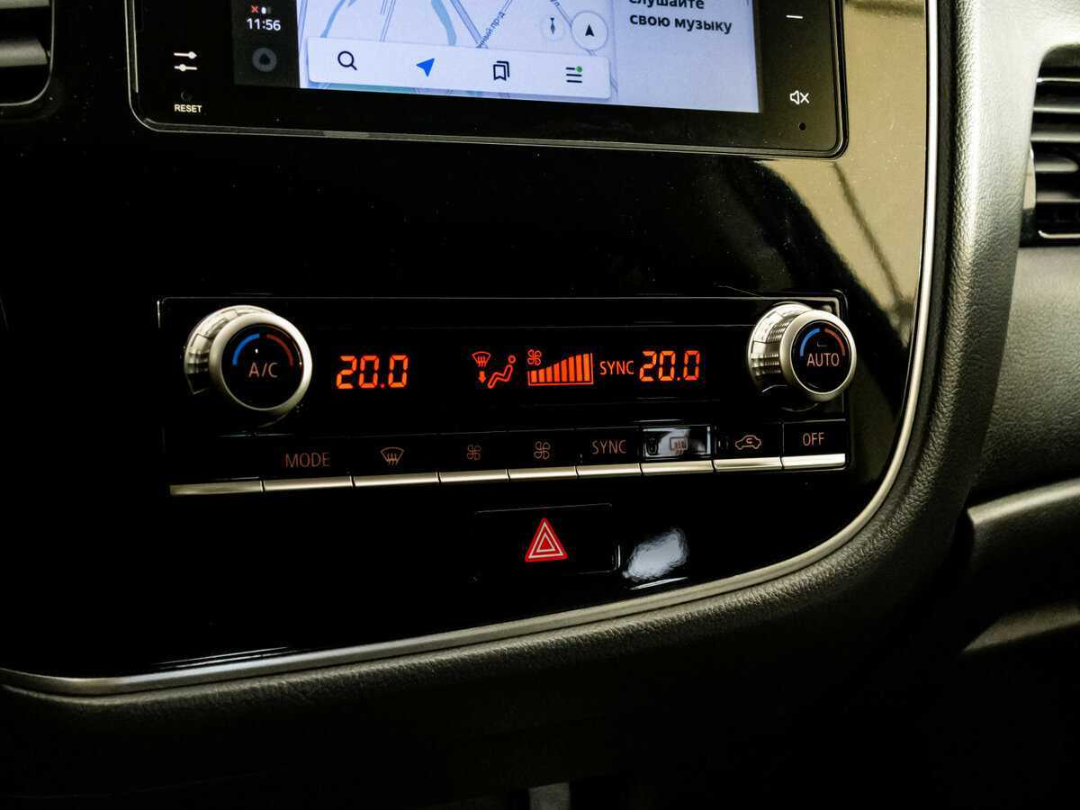 Mitsubishi Outlander с пробегом — 2020 год. Фото: #12