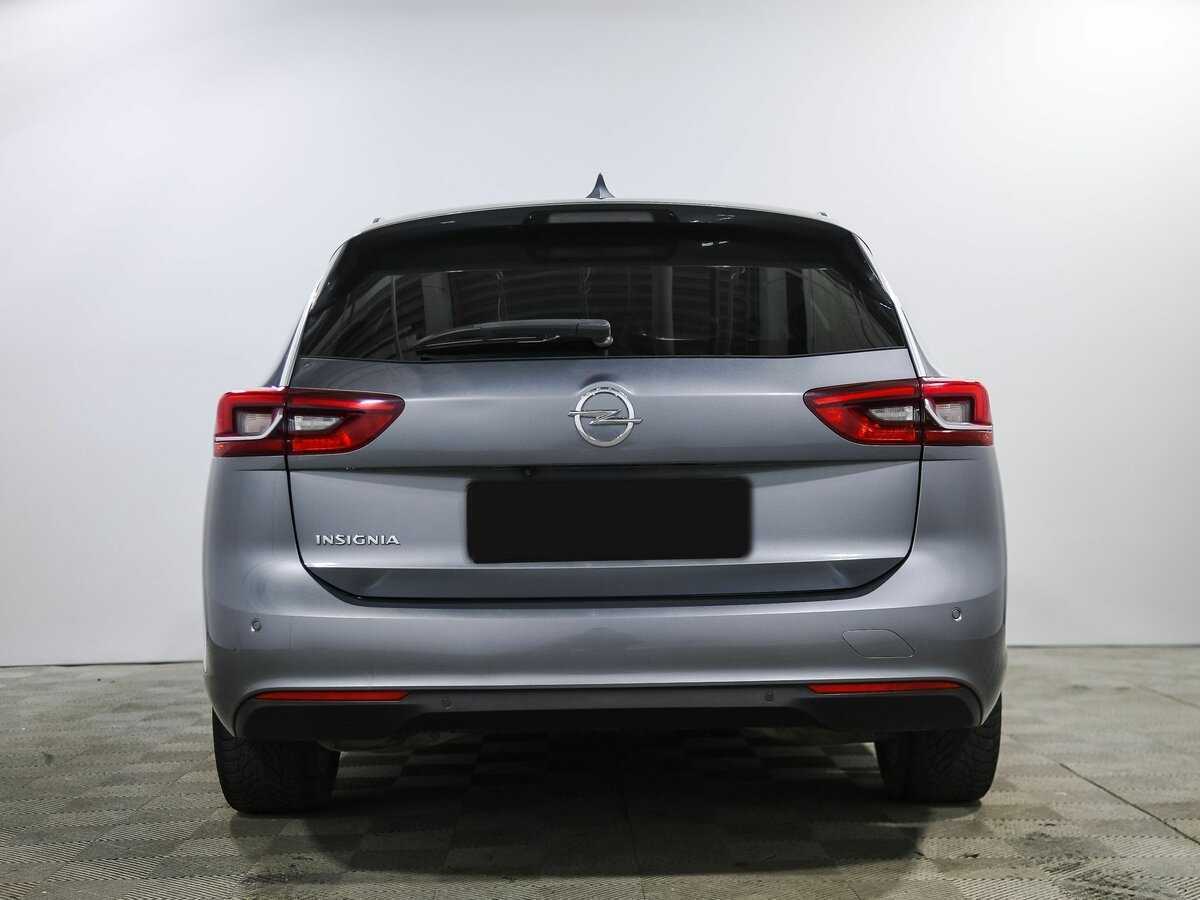 Opel Insignia с пробегом — 2018 год. Фото: #4