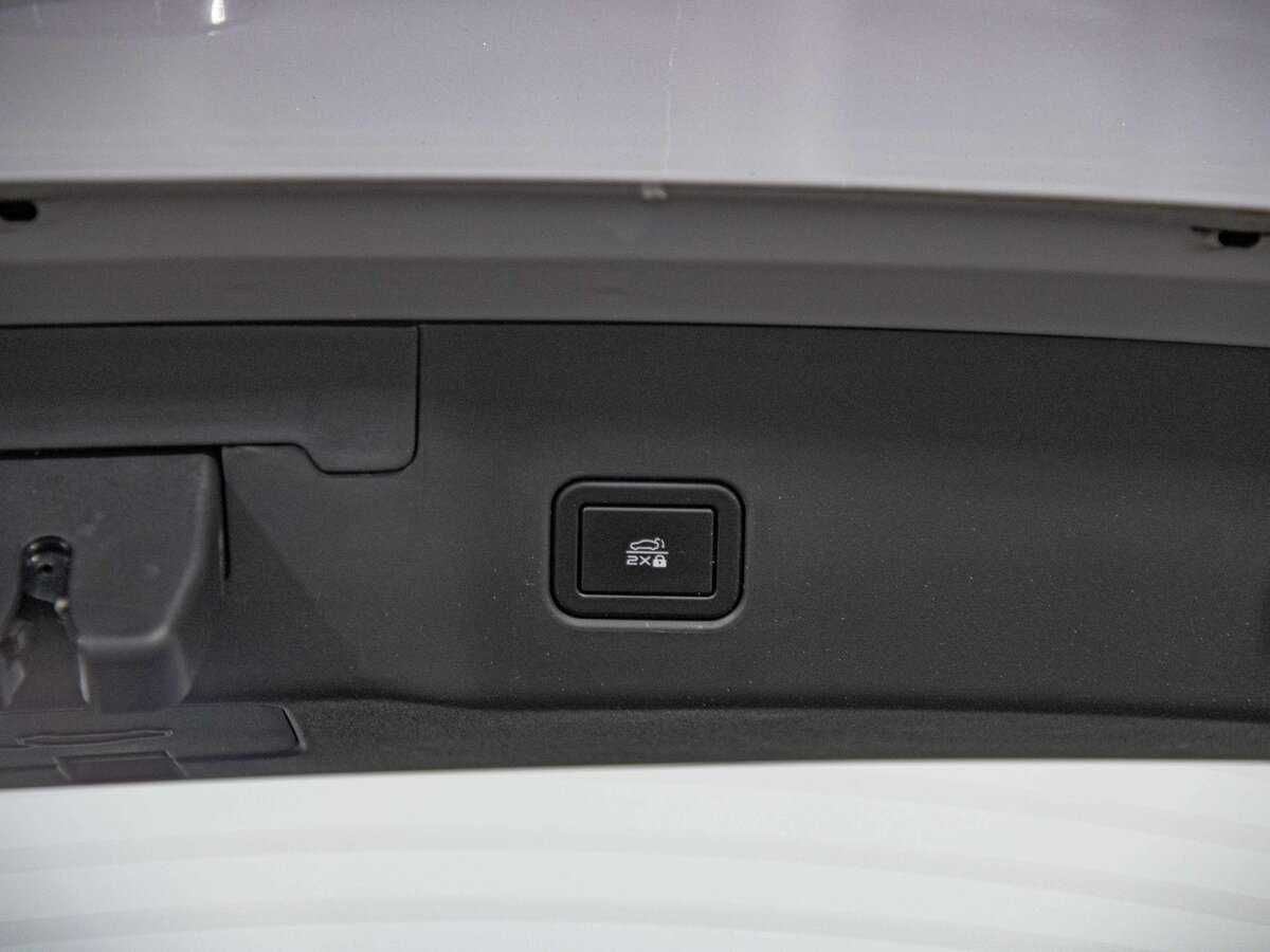 Changan UNI-V с пробегом — 2023 год. Фото: #20