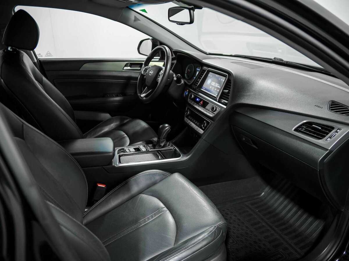 Hyundai Sonata с пробегом — 2017 год. Фото: #19