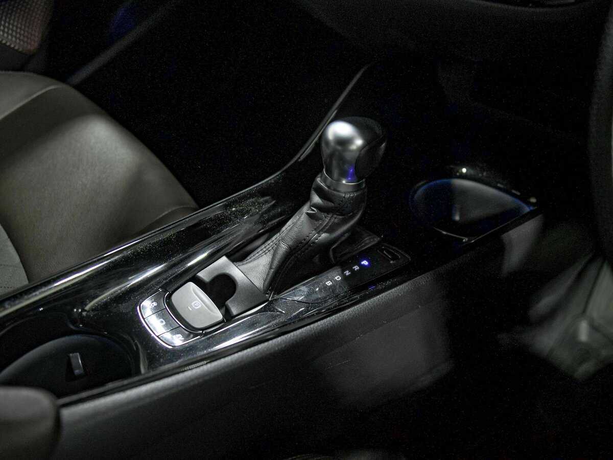 Toyota C-HR с пробегом — 2017 год. Фото: #9