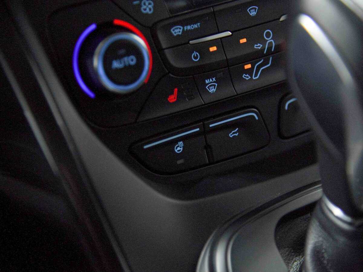 Ford Kuga с пробегом — 2018 год. Фото: #9