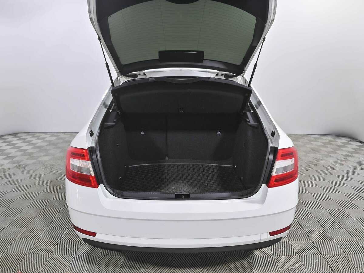Skoda Octavia с пробегом — 2018 год. Фото: #12