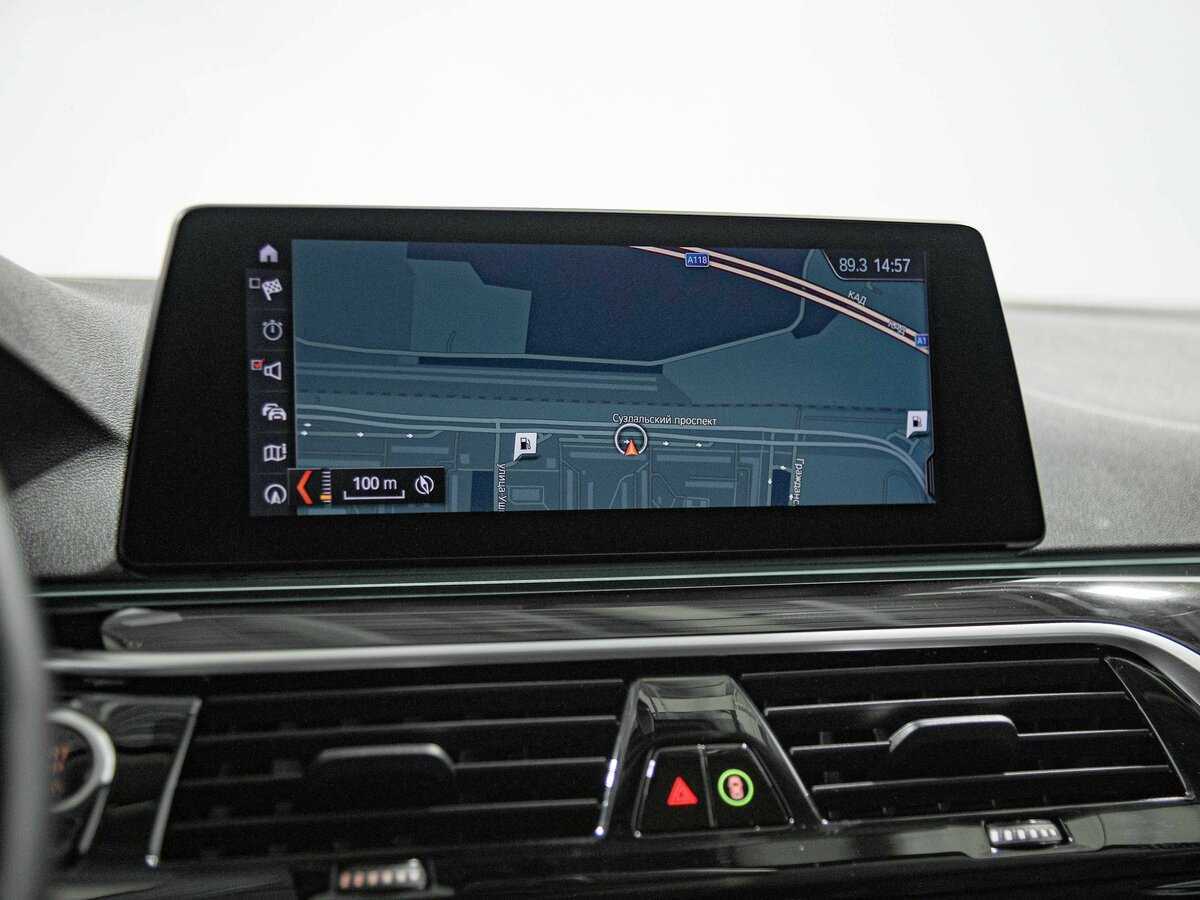 BMW 5 серии с пробегом — 2018 год. Фото: #11