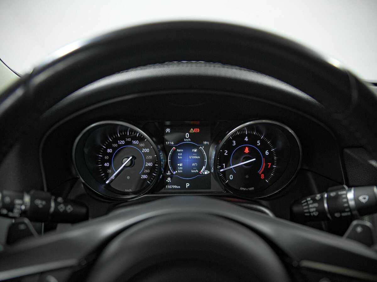 Jaguar XF с пробегом — 2017 год. Фото: #6